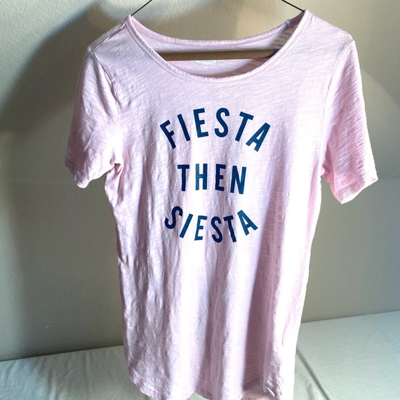 💋3/$10 old Navy light pink tee shirt - Picture 4 of 10